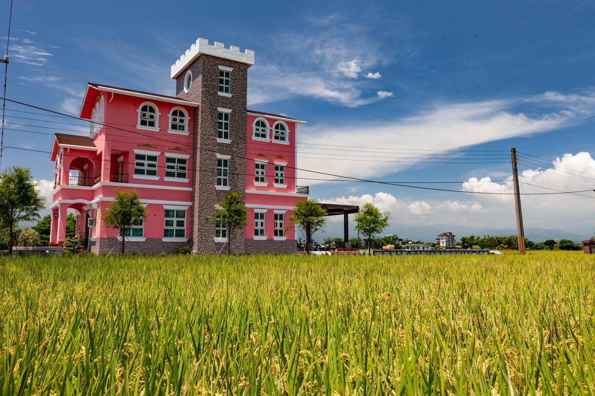Michelin Castle - Yilan Homestay Vucsie Kültér fotó